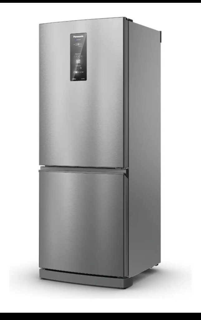 Design externo do Refrigerador Panasonic NR-BB64PV em aço escovado